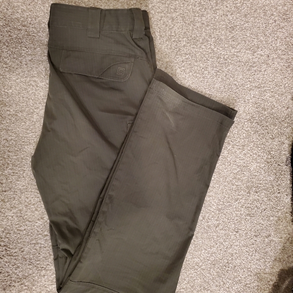 Men's 5.11 green Tactical pants - Picture 4 of 4